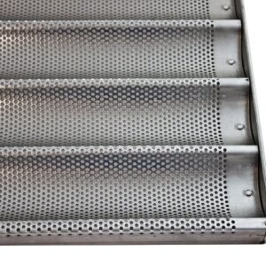 this is the product image showing a section of the baguette aluminum tray